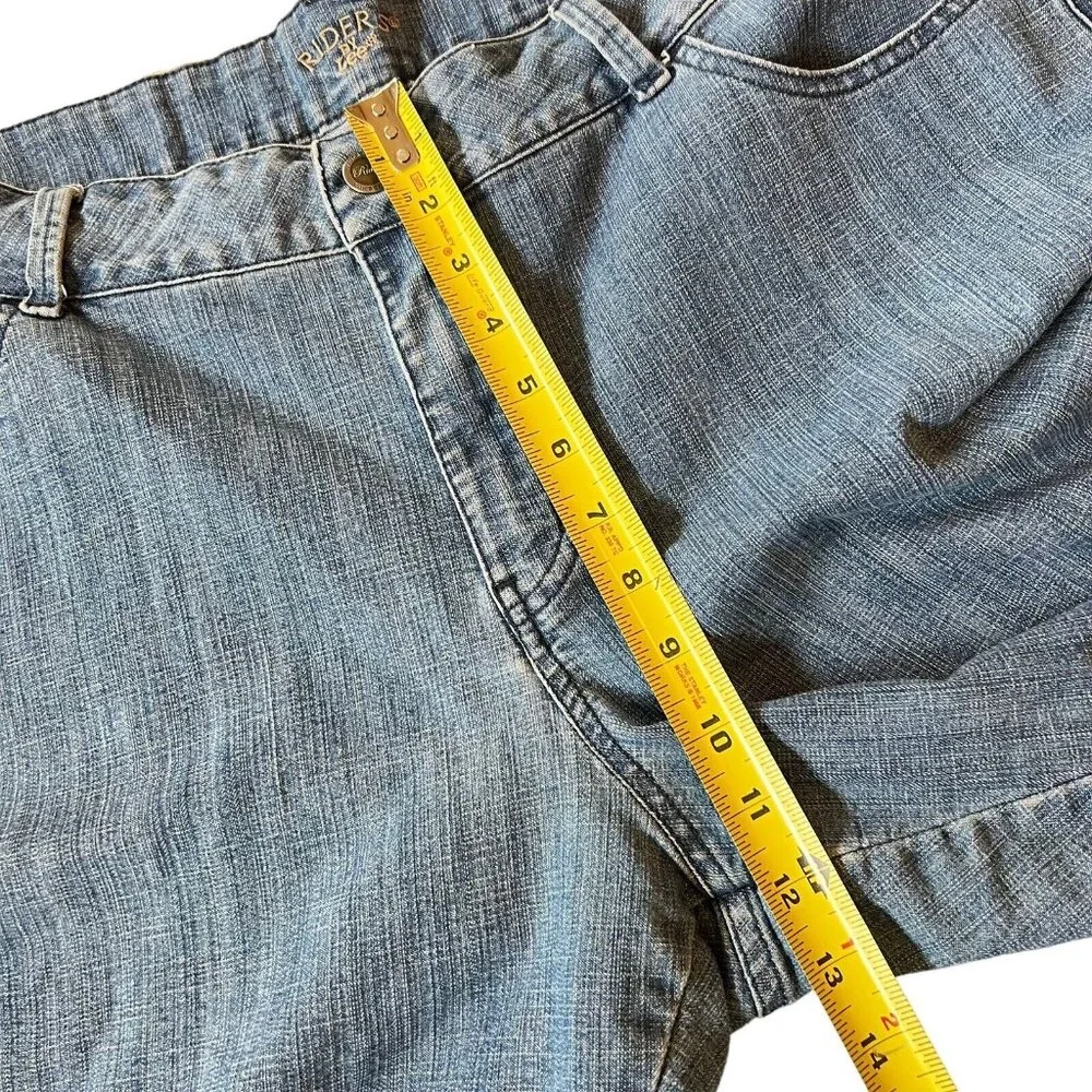 Lee Riders Mid Rise Denim Blue Short Womens Sz 18 M 5-Pocket Sparkle Details - Picture 9 of 10